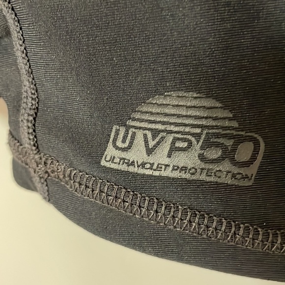 Black Body Glove swim shirt, 6, UVP 50 Sun Guard, long sleeve, Boy or Girl - Picture 3 of 7